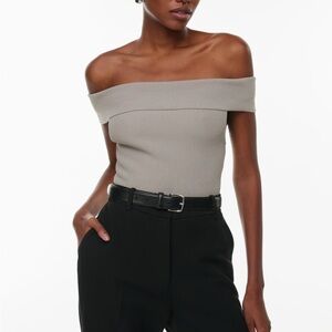 Aritzia Babaton NWOT Sculpt Knit Off-Shoulder Ashen grey size small